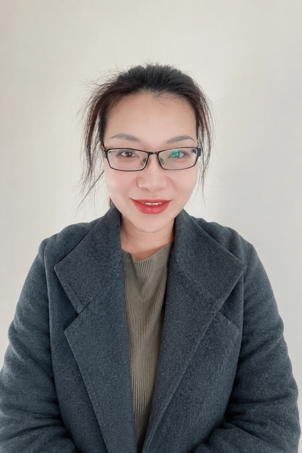 rui zhang headshot